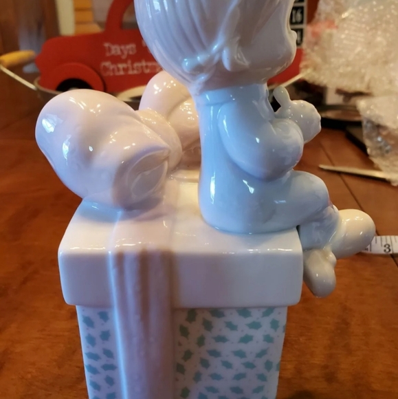 Precious Moments Childs Night Light Figurine - Picture 6 of 7